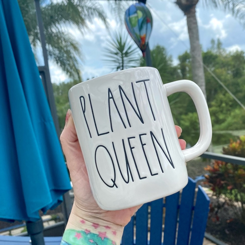 🌵👑 Rae Dunn PLANT QUEEN Mug